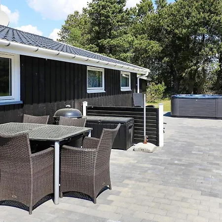 Holiday Home Blavand Blavand