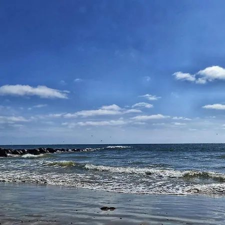 6 Person In Blåvand